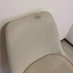イームズチェアの画像