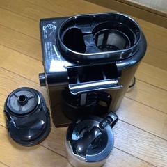 コーヒーメーカー　ミル付き
の画像