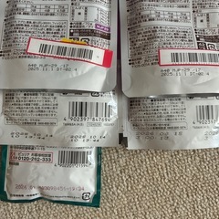 キャットフードの画像