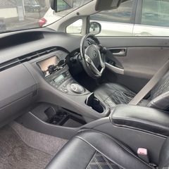 ☆トヨタ  プリウス  車検付き令和9年6月まで☆の画像