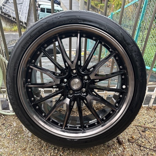 20インチ ホイール