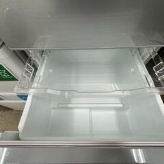 J3050 【リユースのサカイ柏店】　TOSHIBA 東芝　5ドア冷蔵庫　GR-K41G　右開きタイプ　2017年製　クリーニング済み　参考価格206,800円の画像
