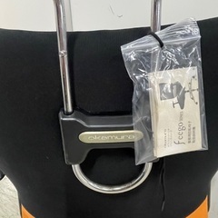 【直接引取限定】okamura オカムラ feego フィーゴ ハンガー付き オフィスチェア  オレンジの画像