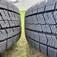 冬タイヤ　185/60r15 ブリザック　VRX2の画像