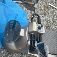 お話中 スズキセニアカーの画像