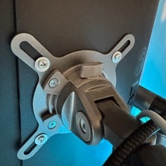 モニターアームの画像