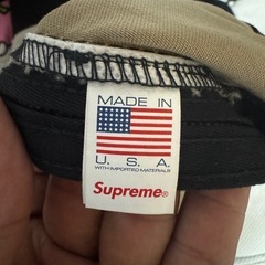 supreme きゃつキャップの画像
