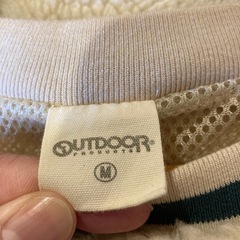 outdoor アイボリーボアトップス　Mサイズの画像