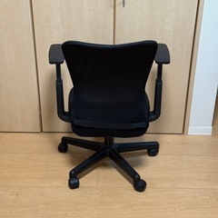ニトリ ワークチェア Nターゲット 黒 メッシュの画像