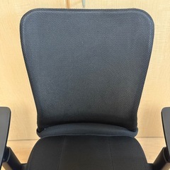 ニトリ ワークチェア Nターゲット 黒 メッシュの画像
