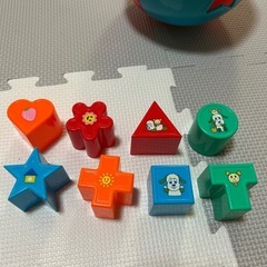 知育おもちゃの画像