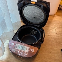 象印　炊飯器 3合 ブラウン NL-BB05AM-TMの画像