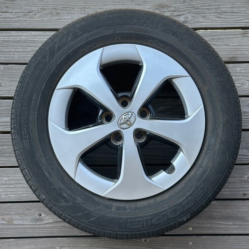 30プリウス　後期　純正ホイール　4本セット