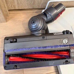 ダイソン　Dyson V7 Slim スティッククリーナーの画像