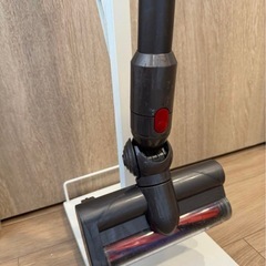 ダイソン　Dyson V7 Slim スティッククリーナーの画像
