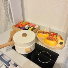 LOWYAおままごとキッチン★小物付き！の画像