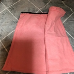 リバーシブルのこれからの季節に如何ですかスカートの画像