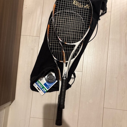 YONEX inx80s（アイネクステージ80s）ラケットケース付き
