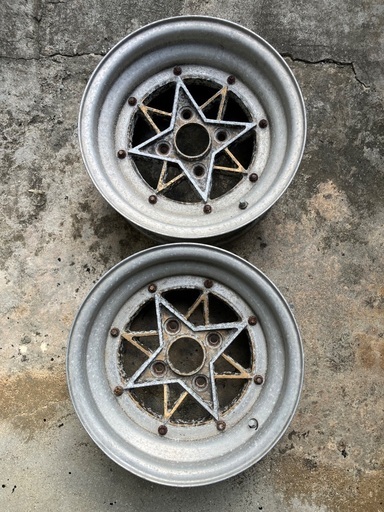 スターシャーク14インチ2本売ります