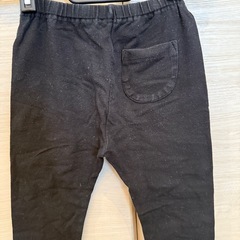 【子供服】黒のレギンス ポケット付き　サイズ100㎝の画像