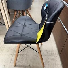 J3046　【リユースのサカイ柏店】　デザインチェア　椅子　モダン　ブラックの画像