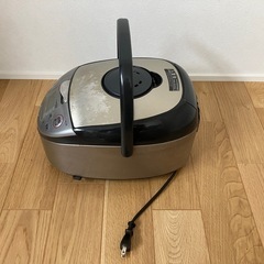 IH炊飯ジャーの画像