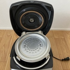 IH炊飯ジャーの画像