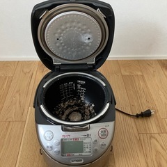 IH炊飯ジャーの画像