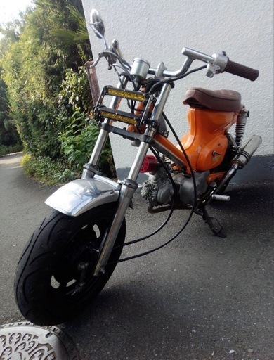 ホンダ　スーパーカブ　カスタム　自賠責8年6月まで　　