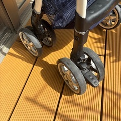 アップリカ 人気ベビーカー「ラクーナ ビッテ」【A型・両対面式】の画像