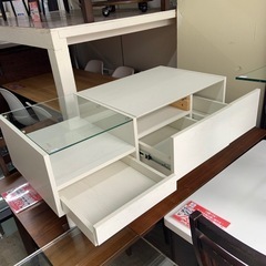 ドレッサーローテーブルの画像