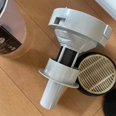 ハンディクリーナー　アイリスオオヤマ　コード有の画像