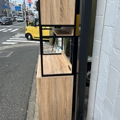 木製　食器棚　ナチュラルウッド調の画像