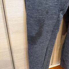 【子供服】ダークグレー スウェットパンツ 09サイズの画像