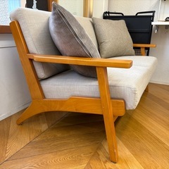ソファ
の画像