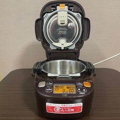 【圧力鍋機能付き】象印　炊飯器の画像