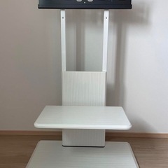 　テレビ台の画像