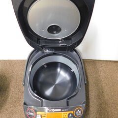【JM817】 ZOJIRUSHI 象印マホービン 炊飯器 5.5合 極め炊き IHタイプ 日本製 保温30時間 ブラック NW-VE10-BA 炊飯ジャーの画像