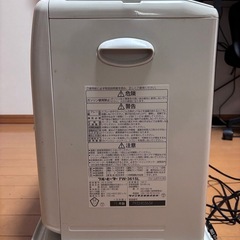 石油ファンヒーター　ダイニチ　ブルーヒーター　FW-3615L 灯油ポリタンク付きの画像