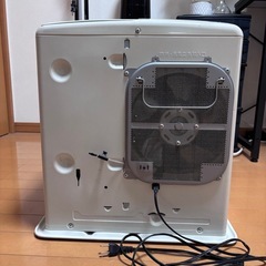 石油ファンヒーター　ダイニチ　ブルーヒーター　FW-3615L 灯油ポリタンク付きの画像