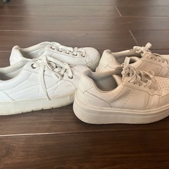 スニーカー 3足セットの画像