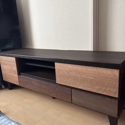 ニトリ テレビ台　139㌢