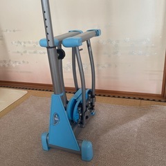 レッグウイング（開脚運動器具）の画像