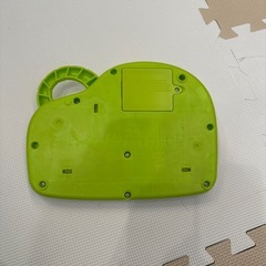フィッシャープライス(fisher-price) バイリンガル・わくわくピアノの画像