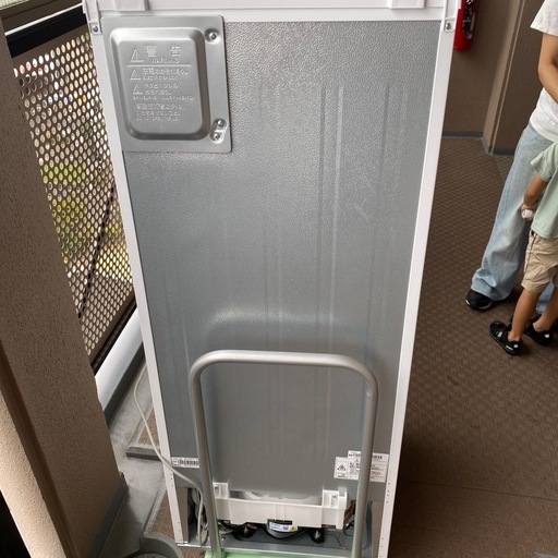137L（冷蔵86L冷凍51L）AQUA ノンフロン冷凍冷蔵機　2024年製
