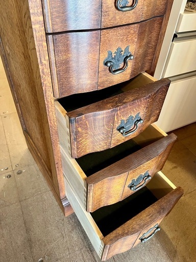 《売約済》蝦夷民芸家具 えぞ民芸 ステンドグラスキャビネット　ガラスキャビネット　コレクションボード　ディスプレイキャビネット　収納棚　飾り棚　アンティーク家具　ヴィンテージ家具　レトロ家具　木製キャビネット　和モダン家具　昭和レトロ　北海道家具　民芸家具 民藝　ガラスショーケース ショーケース