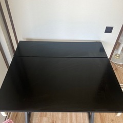 コンピューターテーブルの画像