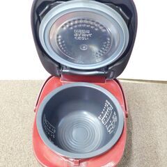 【JM818】TOSHIBA 東芝 真空IHジャー炊飯器（5.5合炊き）5㎜ 厚さ鍛造かまど銅釜 真空一気ひたし ディープレッド RC-10VRM-RS 真空IH炊飯ジャーの画像