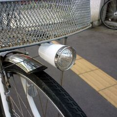 ☆自転車 シティサイクル BRIDGESTONE cajuna 26インチ 白 3段変速 荷台付き ライト点灯 ダブルロック ブリヂストン カジュナ 3段切替 ホワイト ママチャリ 札幌市 豊平区 平岸の画像