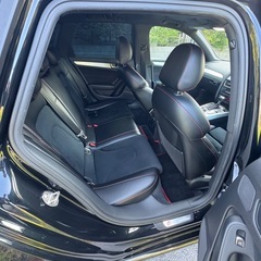 AudiA4 S Line ステーションワゴンの画像